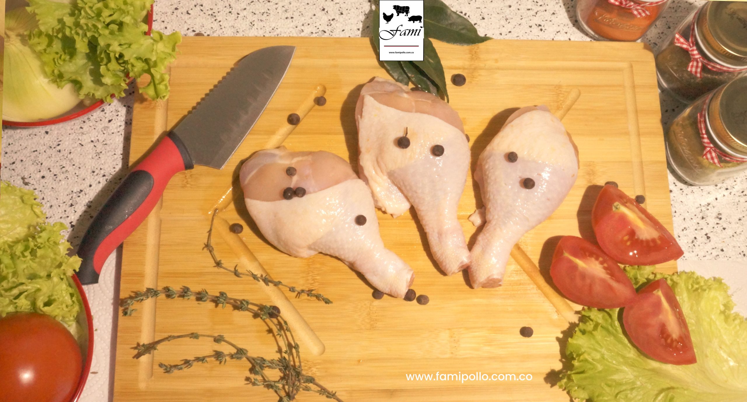 Pierna de Pollo Marinado x libra