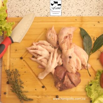 Menudencia Entera de Pollo x Libra