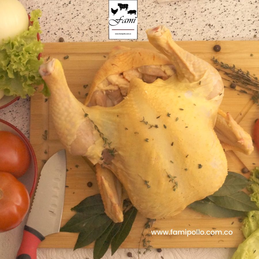 Pollo Criollo Entero x Libra