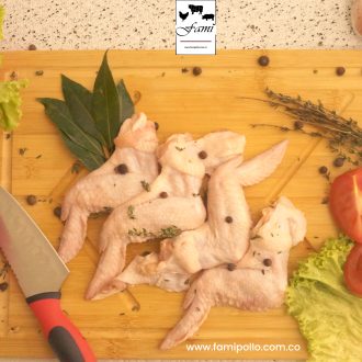 Alas de Pollo sin Costillar x Libra