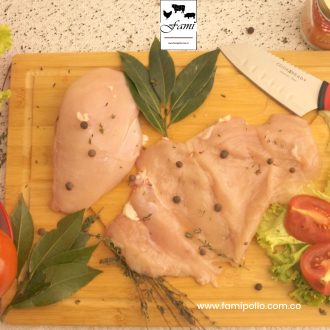 Filete de Pechuga de Pollo x Libra